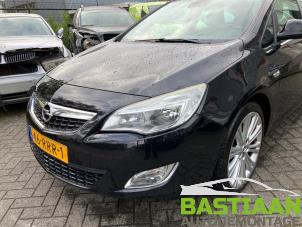 Opel Astra J Sports Tourer 1.3 CDTI 16V ecoFlex Sloopvoertuig (2011, Zwart)