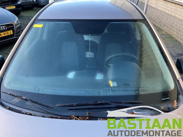 Kia Cee'd 1.4 CVVT 16V Sloopvoertuig (2009, Beige)