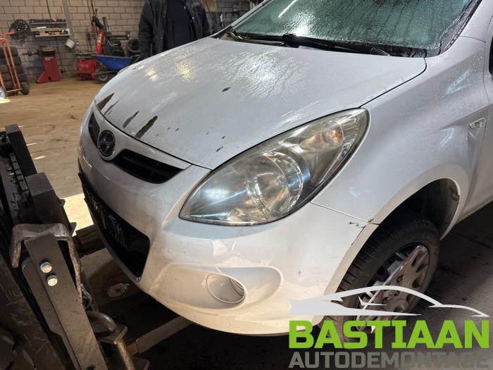 Hyundai i20 1.2i 16V Sloopvoertuig (2009, Wit)