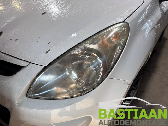 Hyundai i20 1.2i 16V Sloopvoertuig (2009, Wit)