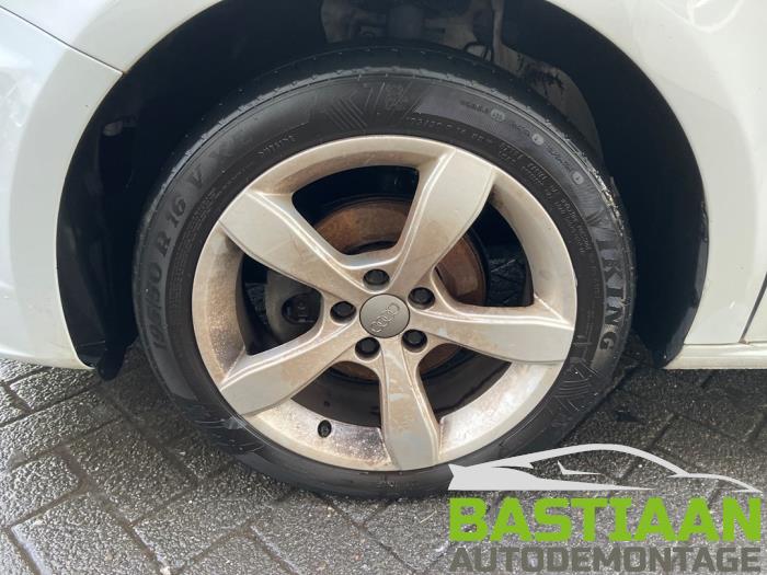 Audi A1 1.4 TDI Ultra 12V Sloopvoertuig (2016, Wit)