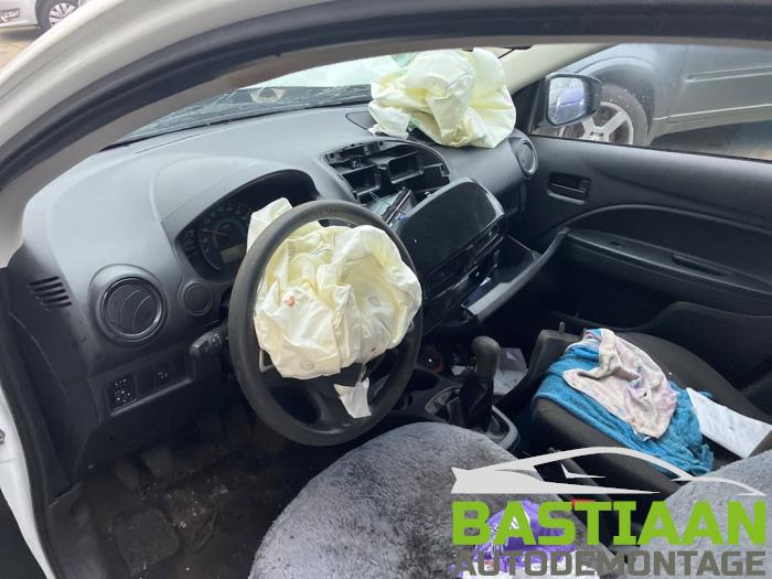 Mitsubishi Space Star 1.0 12V Sloopvoertuig (2018, Wit)