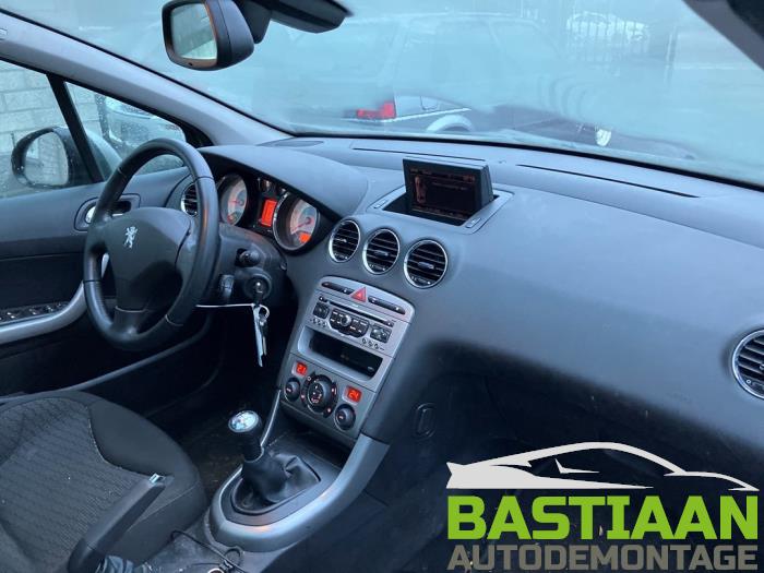 Peugeot 308 SW 1.6 VTI 16V Sloopvoertuig (2011, Grijs)