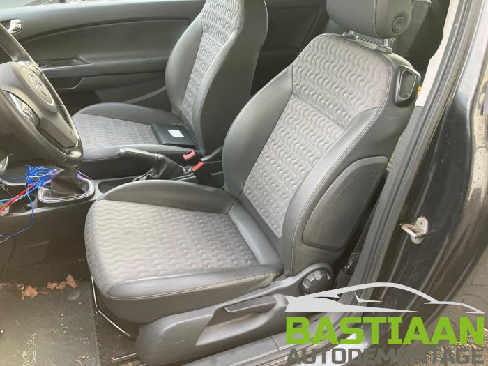 Opel Corsa D 1.3 CDTi 16V ecoFLEX Sloopvoertuig (2012, Zwart)