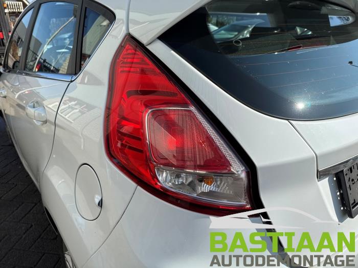 Ford Fiesta 6 1.0 SCI 12V 80 Sloopvoertuig (2015, Wit)