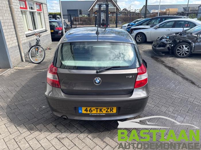 BMW 1 serie 116i 1.6 16V Sloopvoertuig (2006, Bruin)