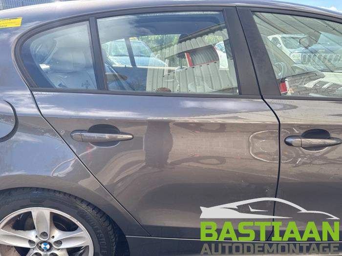 BMW 1 serie 116i 1.6 16V Sloopvoertuig (2006, Bruin)