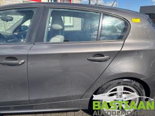 BMW 1 serie 116i 1.6 16V Sloopvoertuig (2006, Bruin)