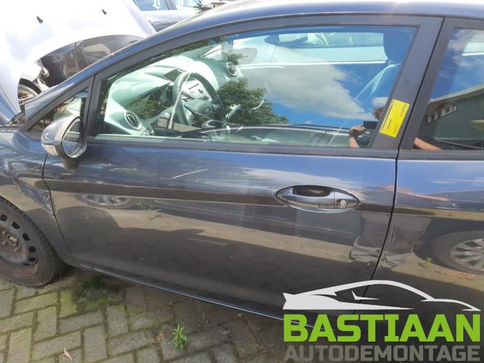 Ford Fiesta 6 1.25 16V Sloopvoertuig (2010, Grijs)