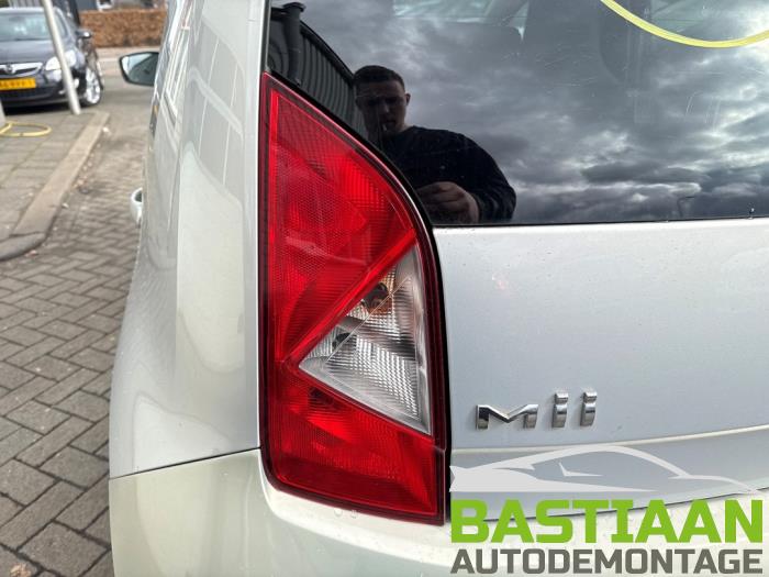 Seat Mii 1.0 12V Sloopvoertuig (2013, Zilver)