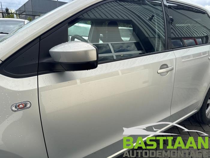 Seat Mii 1.0 12V Sloopvoertuig (2013, Zilver)