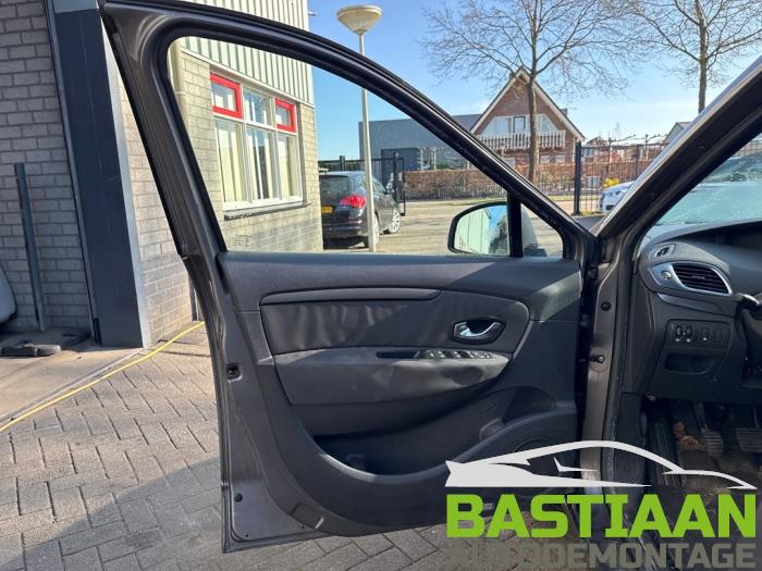 Renault Scénic III 1.5 dCi 110 Sloopvoertuig (2011, Grijs)