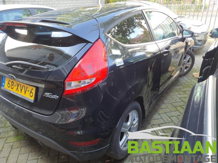 Ford Fiesta 6 1.6 TDCi 16V ECOnetic Sloopvoertuig (2012, Zwart)