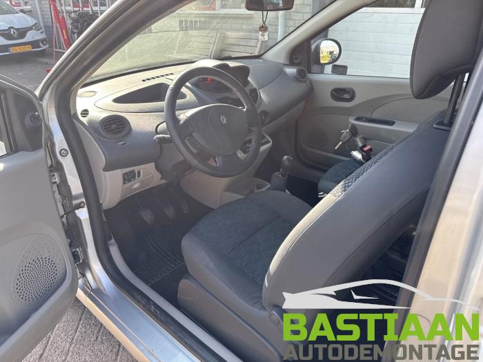 Renault Twingo II 1.2 Sloopvoertuig (2008, Grijs)