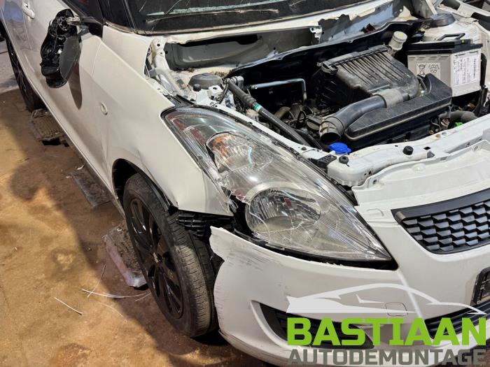 Suzuki Swift 1.2 16V Sloopvoertuig (2013, Wit)