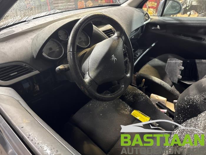 Peugeot 207/207+ 1.6 16V VTi Sloopvoertuig (2008, Grijs)