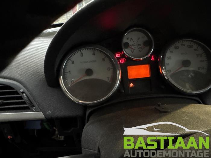 Peugeot 207/207+ 1.6 16V VTi Sloopvoertuig (2008, Grijs)