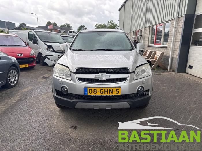 Chevrolet Captiva 2.4 16V 4x4 Sloopvoertuig (2008, Zilvergrijs)