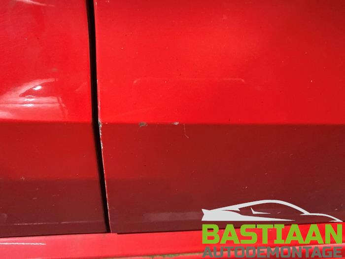Volkswagen Polo V 1.2 TDI 12V BlueMotion Sloopvoertuig (2011, Rood)