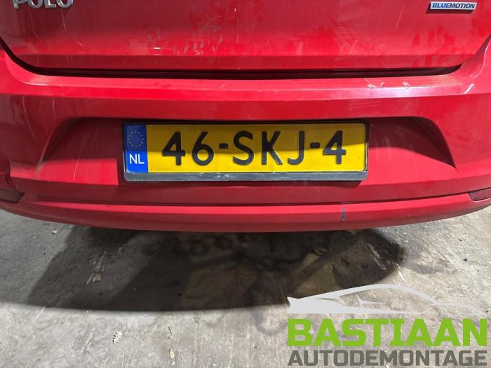 Volkswagen Polo V 1.2 TDI 12V BlueMotion Sloopvoertuig (2011, Rood)