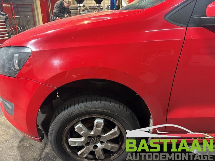 Volkswagen Polo V 1.2 TDI 12V BlueMotion Sloopvoertuig (2011, Rood)