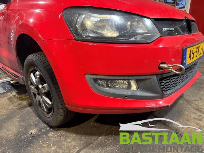 Volkswagen Polo V 1.2 TDI 12V BlueMotion Sloopvoertuig (2011, Rood)