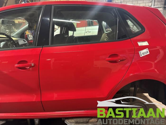 Volkswagen Polo V 1.2 TDI 12V BlueMotion Sloopvoertuig (2011, Rood)