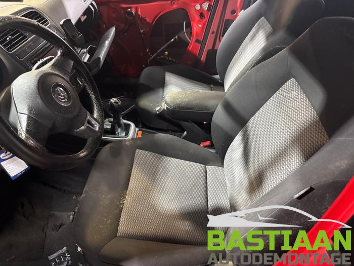 Volkswagen Polo V 1.2 TDI 12V BlueMotion Sloopvoertuig (2011, Rood)