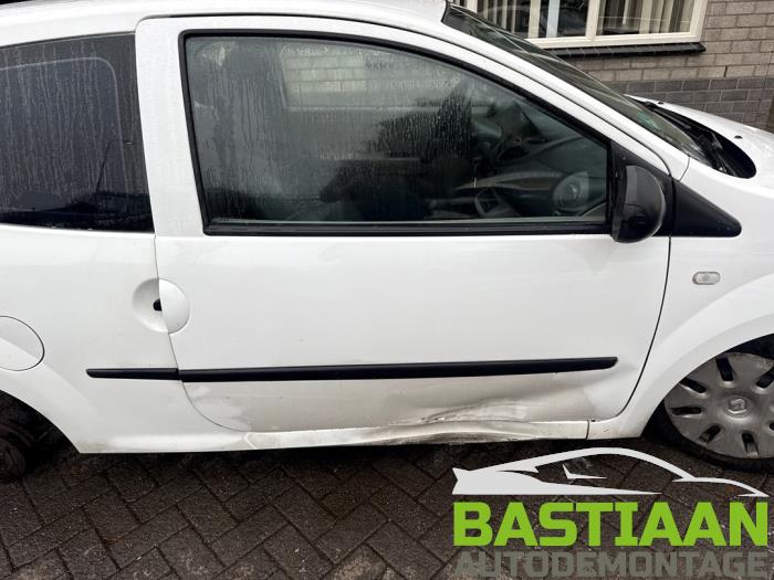 Renault Twingo II 1.2 Sloopvoertuig (2009, Wit)