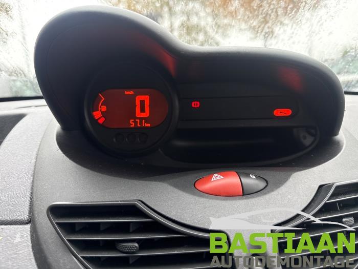 Renault Twingo II 1.2 Sloopvoertuig (2009, Wit)