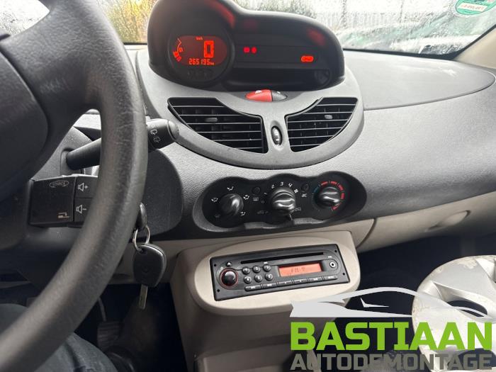 Renault Twingo II 1.2 Sloopvoertuig (2009, Wit)