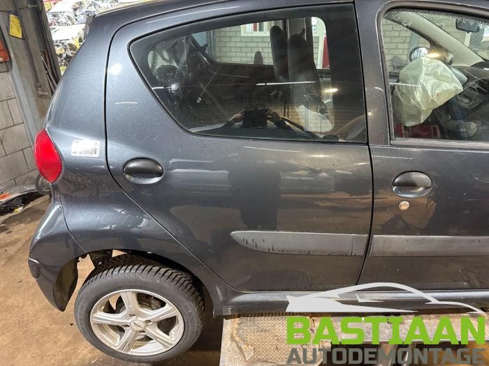 Toyota Aygo 1.0 12V VVT-i Sloopvoertuig (2007, Grijs)