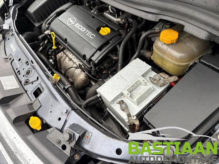 Opel Zafira 1.6 16V Sloopvoertuig (2008, Blauw)