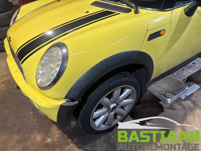 Mini Mini One/Cooper 1.6 16V Cooper Sloopvoertuig (2002, Geel)