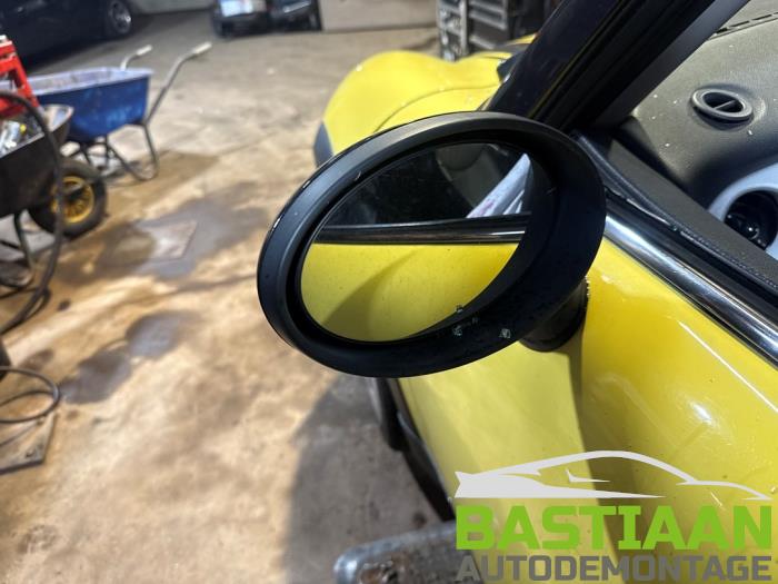 Mini Mini One/Cooper 1.6 16V Cooper Sloopvoertuig (2002, Geel)