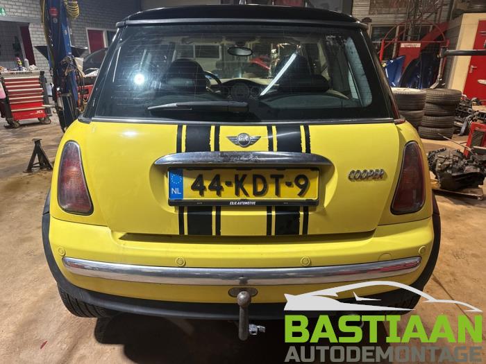 Mini Mini One/Cooper 1.6 16V Cooper Sloopvoertuig (2002, Geel)