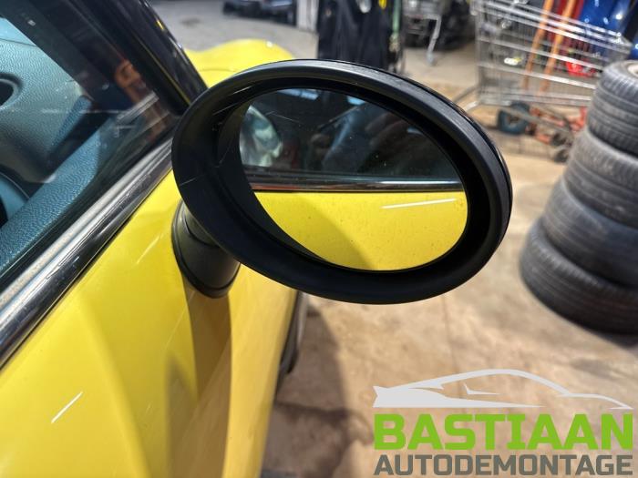 Mini Mini One/Cooper 1.6 16V Cooper Sloopvoertuig (2002, Geel)