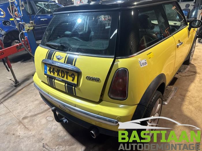 Mini Mini One/Cooper 1.6 16V Cooper Sloopvoertuig (2002, Geel)