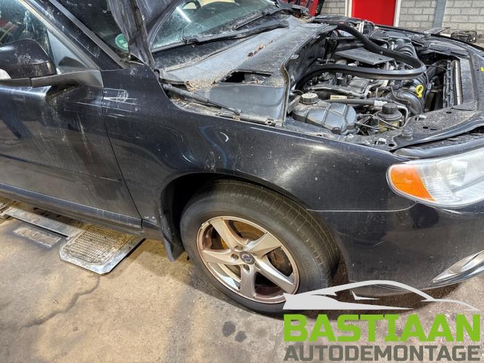 Volvo V70 2.0 16V Flexifuel Sloopvoertuig (2008, Zwart)