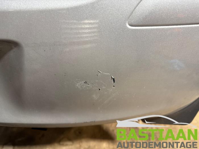 Toyota Yaris II 1.33 16V Dual VVT-I Sloopvoertuig (2010, Grijs)