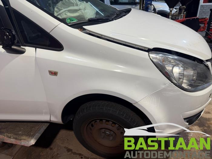 Opel Corsa D 1.4 16V LPG Sloopvoertuig (2010, Wit)