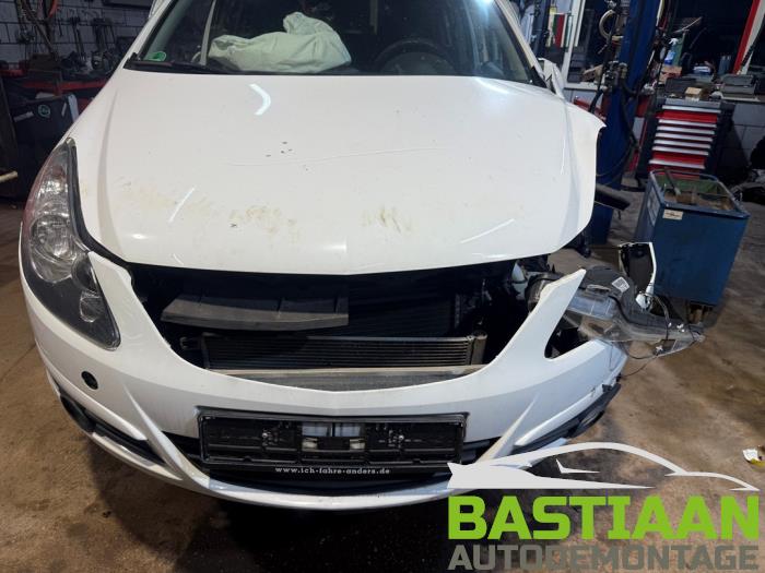 Opel Corsa D 1.4 16V LPG Sloopvoertuig (2010, Wit)