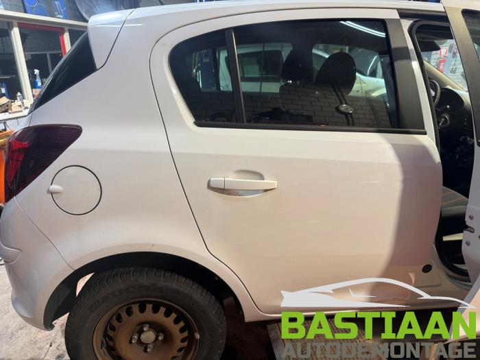 Opel Corsa D 1.4 16V LPG Sloopvoertuig (2010, Wit)