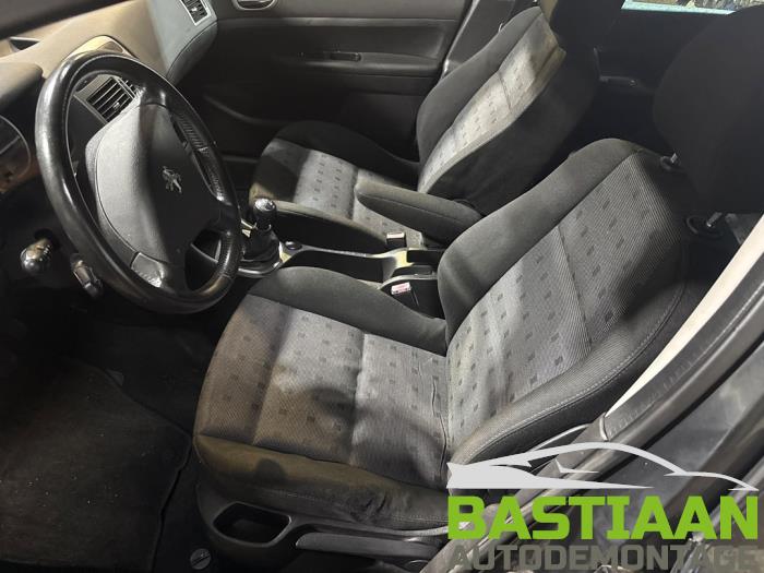 Peugeot 307 SW 2.0 16V Sloopvoertuig (2005, Zwart)