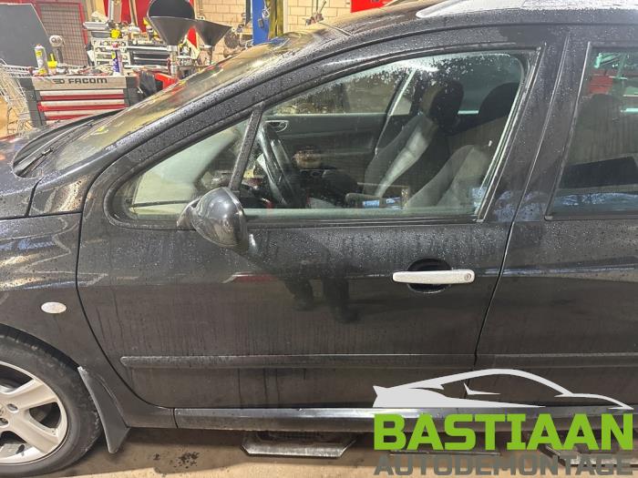 Peugeot 307 SW 2.0 16V Sloopvoertuig (2005, Zwart)