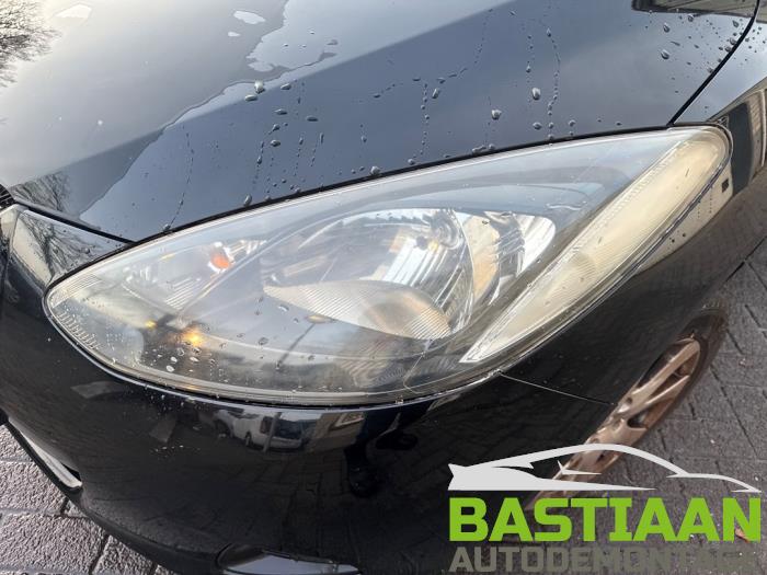 Mazda 2 1.3 16V S-VT High Power Sloopvoertuig (2009, Zwart)