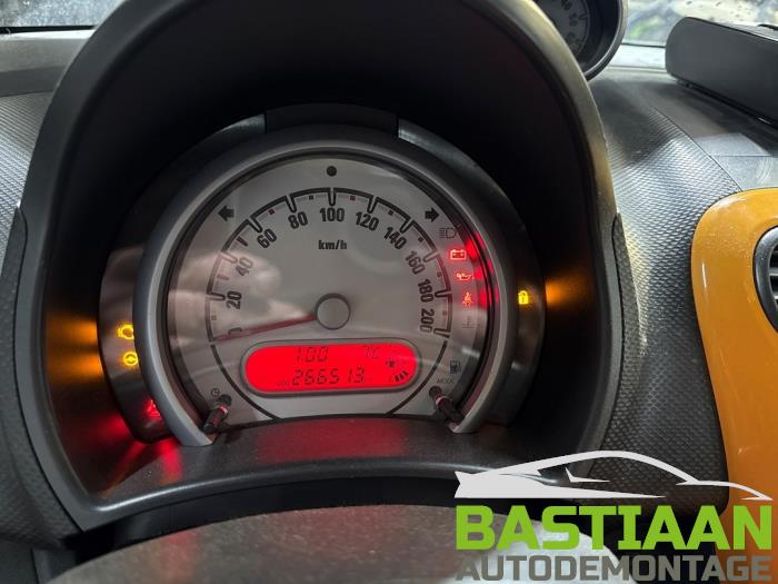 Opel Agila 1.0 12V Sloopvoertuig (2008, Zwart)