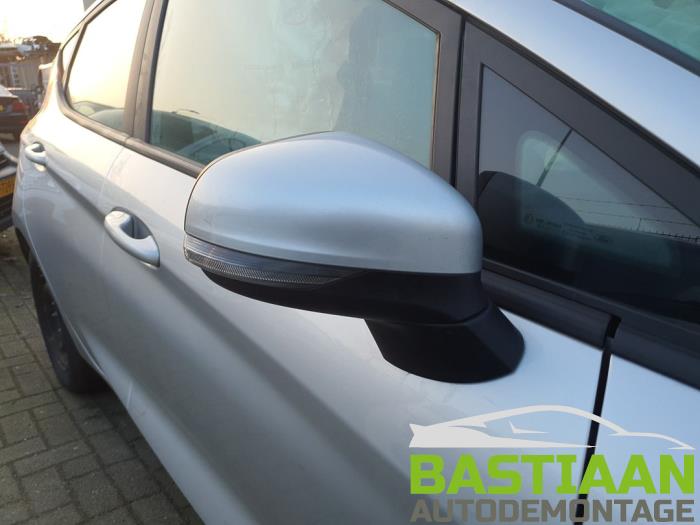 Ford Fiesta 7 1.0 EcoBoost 12V 100 Sloopvoertuig (2019, Grijs)