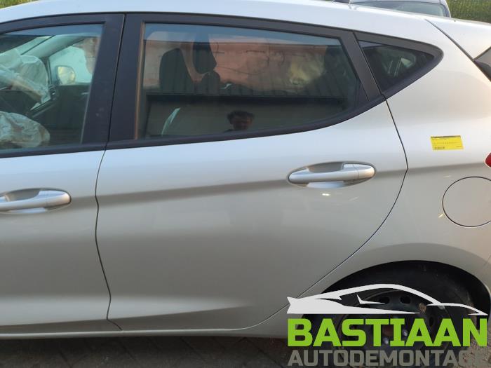 Ford Fiesta 7 1.0 EcoBoost 12V 100 Sloopvoertuig (2019, Grijs)