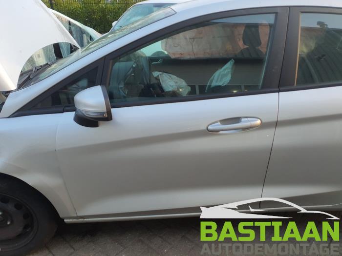 Ford Fiesta 7 1.0 EcoBoost 12V 100 Sloopvoertuig (2019, Grijs)